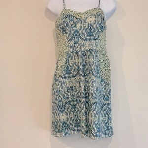 Mossimo blue patterned spaghetti strap sun dress with pockets size M